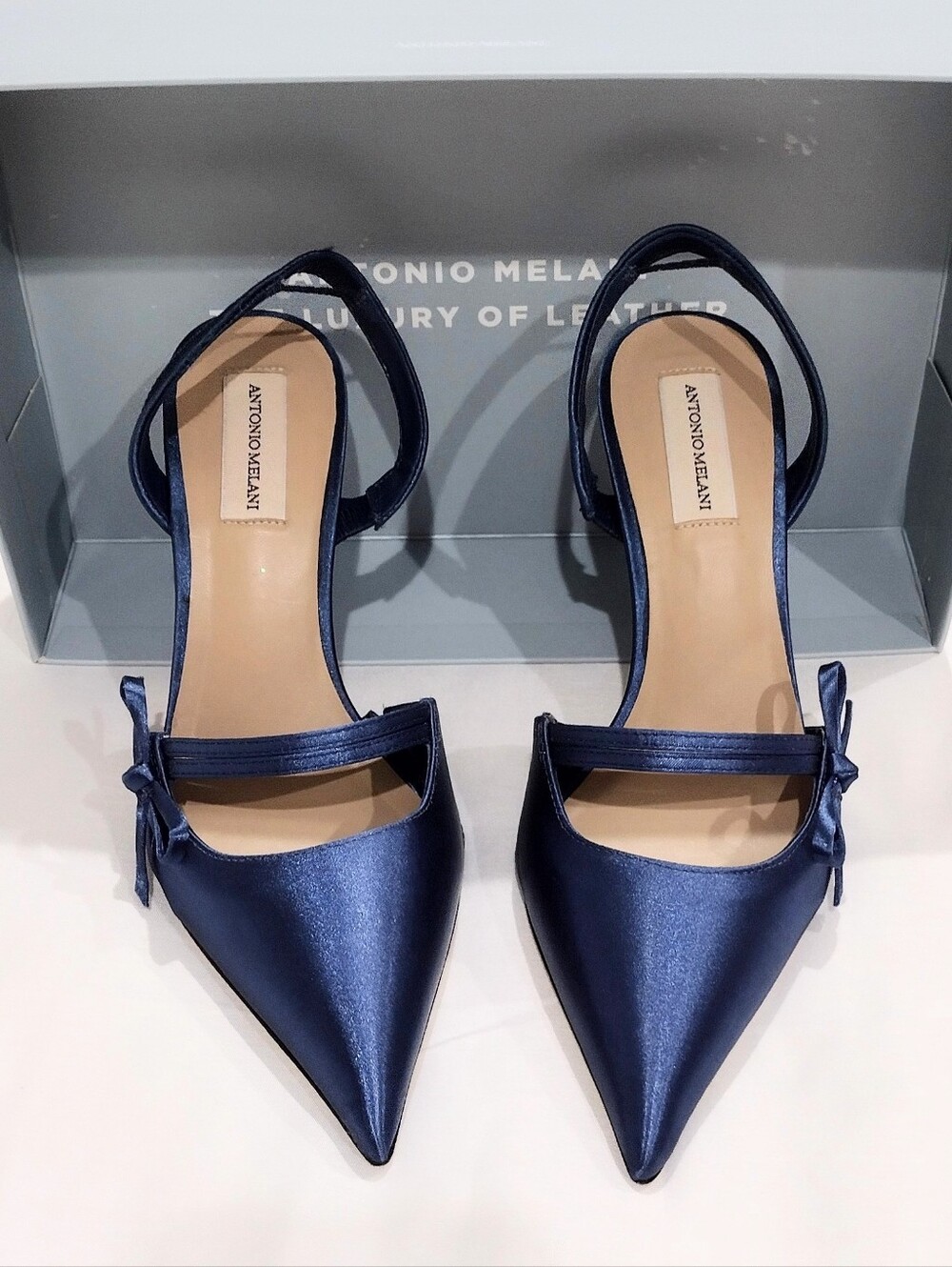 ANTONIO MELANI Sz 8.5 Navy Satin Pointed Toe Bow Ankle-Strap Heels